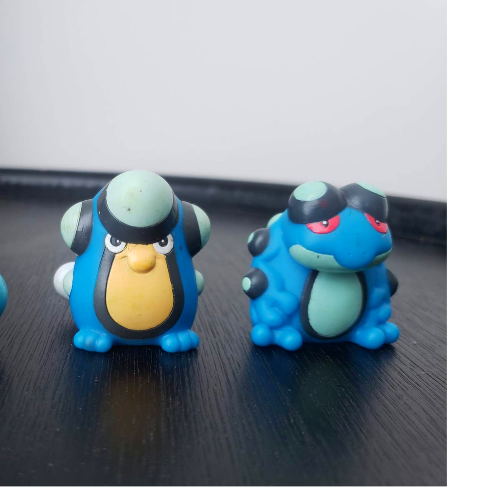 Palpitoad and Seismitoad Finger Puppet figures Kids Pokemon Bandai / US SELLER