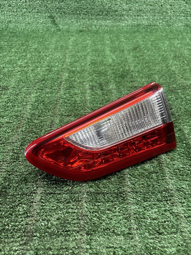 2013-2015 Infiniti JX35 QX60 Right Inner Passenger Side Taillight Lamp OEM