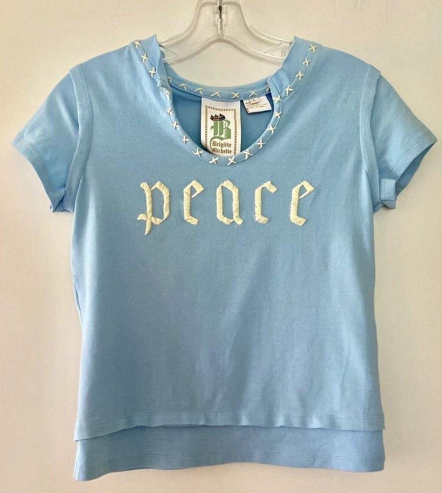 Unique Bridgitte Michelle Blue and White PEACE Short Sleeve T-shirt Size L