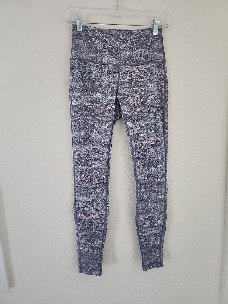 Lululemon Wunder Under High Rise Luxtreme Leggings in Frozen Alpine Size 6