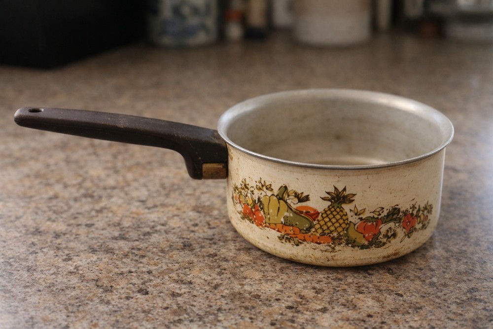 Vintage Enamelware Saucepan 1 Quart Fruit Pattern Made in USA
