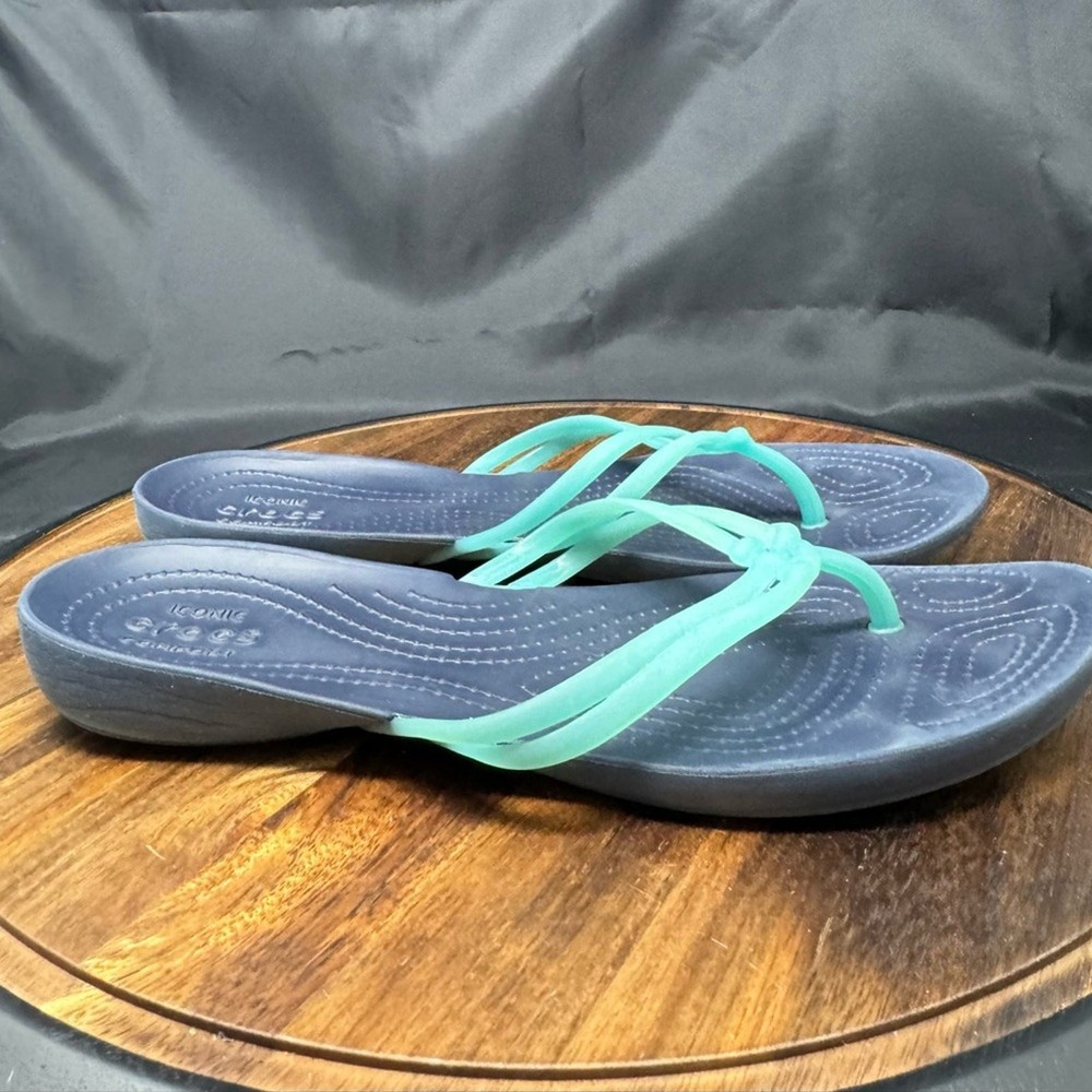 CROCS Iconic Comfort Women’s Thong Size 10