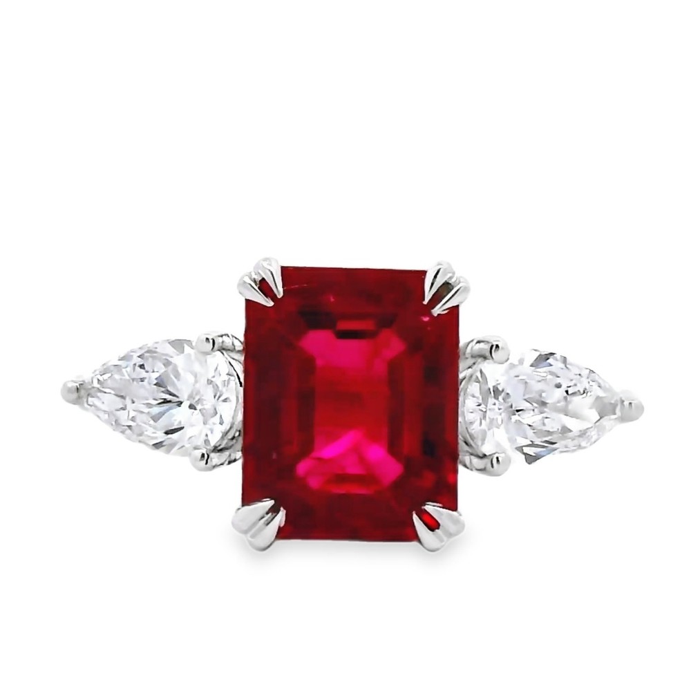 IGI Certified 3.7 ct tw. lab-grown Ruby-Diamond Ring 14k white gold