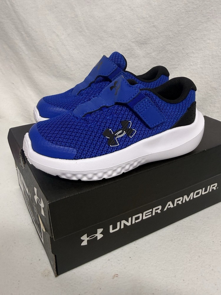 NEW in Box UNDER ARMOUR UA Boys Blue BINF Surge 4AC Athletic Shoes Size 7K
