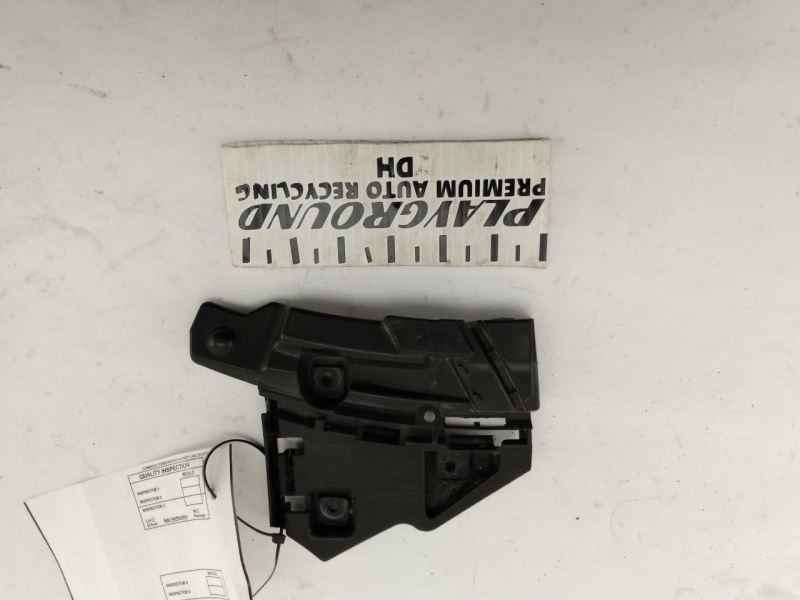 Volvo C30 Left Front Fender Mounting Bracket Compatible 2008-2013 Models