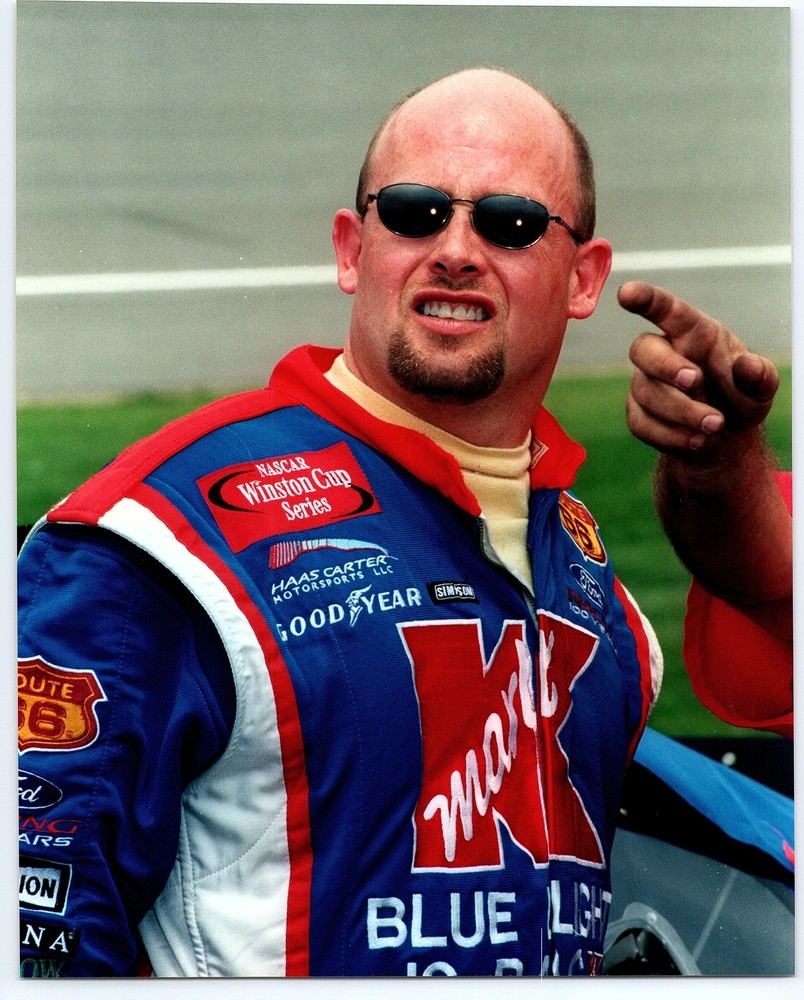 Todd Bodine NASCAR WC 2001 Haas-Carter Motorsports 8x10 AP Photo Action Shot