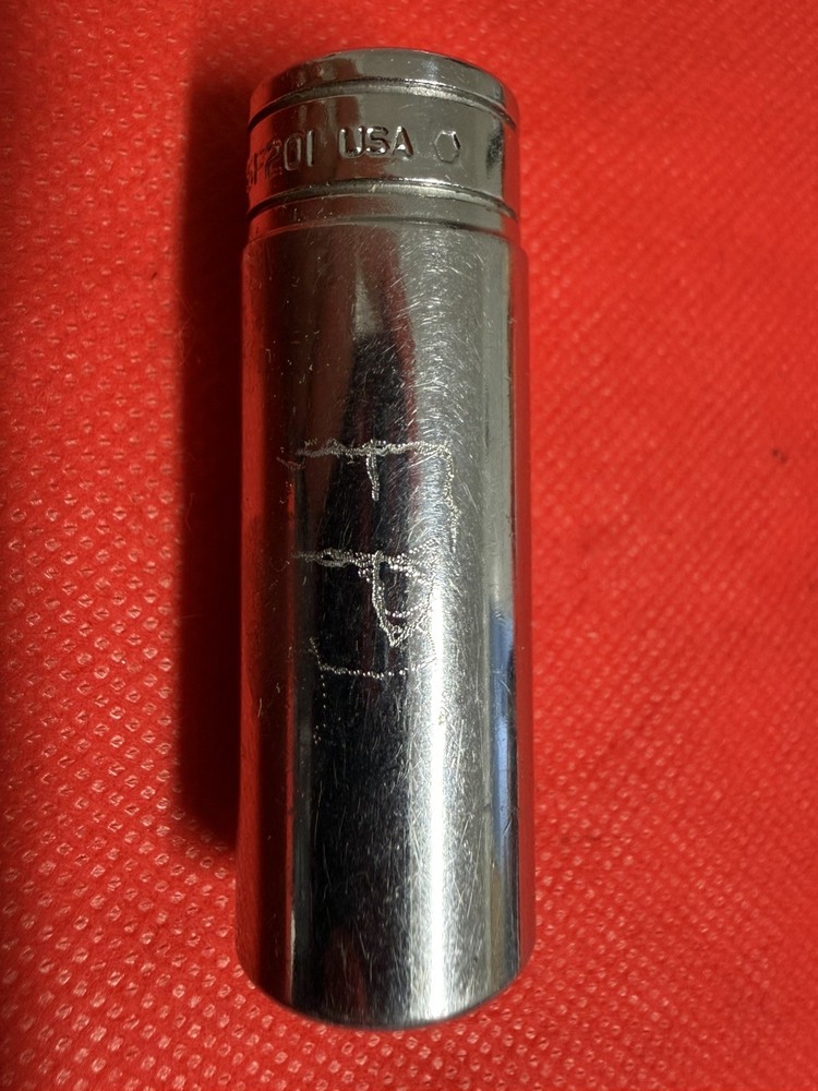 Snap On Tools 3/8” Drive 12 Point 5/8” SAE Deep Socket SF201 USA Made