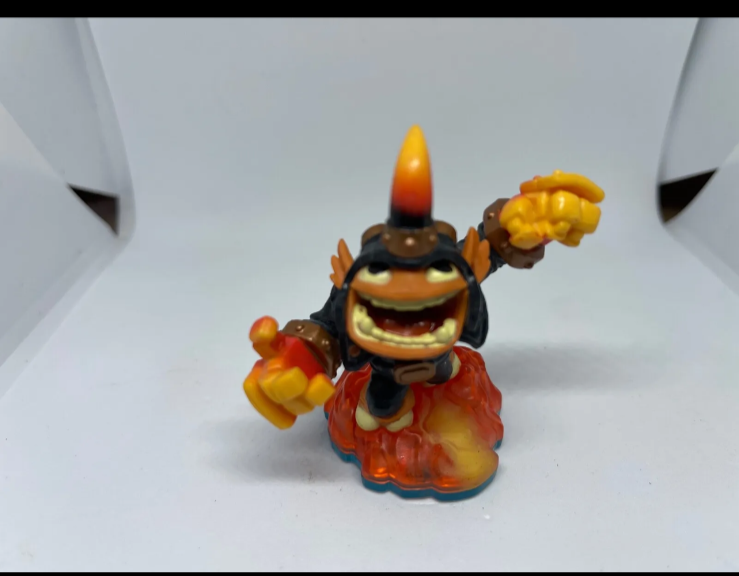 Skylanders Swap Force - FRYNO - FIRE ELEMENT