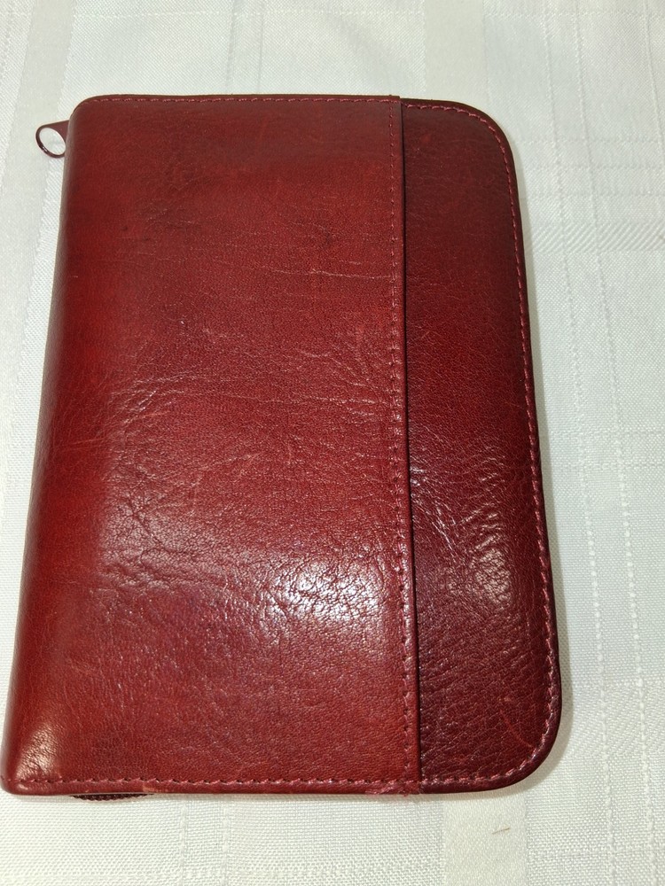 Women's Red Wallet by WilsonsLeather Italian Leather Nice Wallet Good Condition