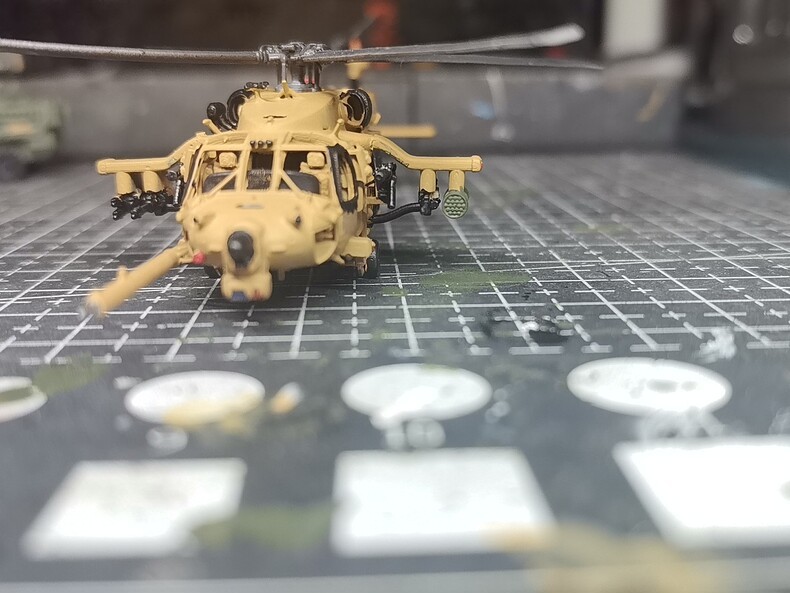 3D printed 1/144 US MH-60M Helicopter Handmade Coating Desert color Finished