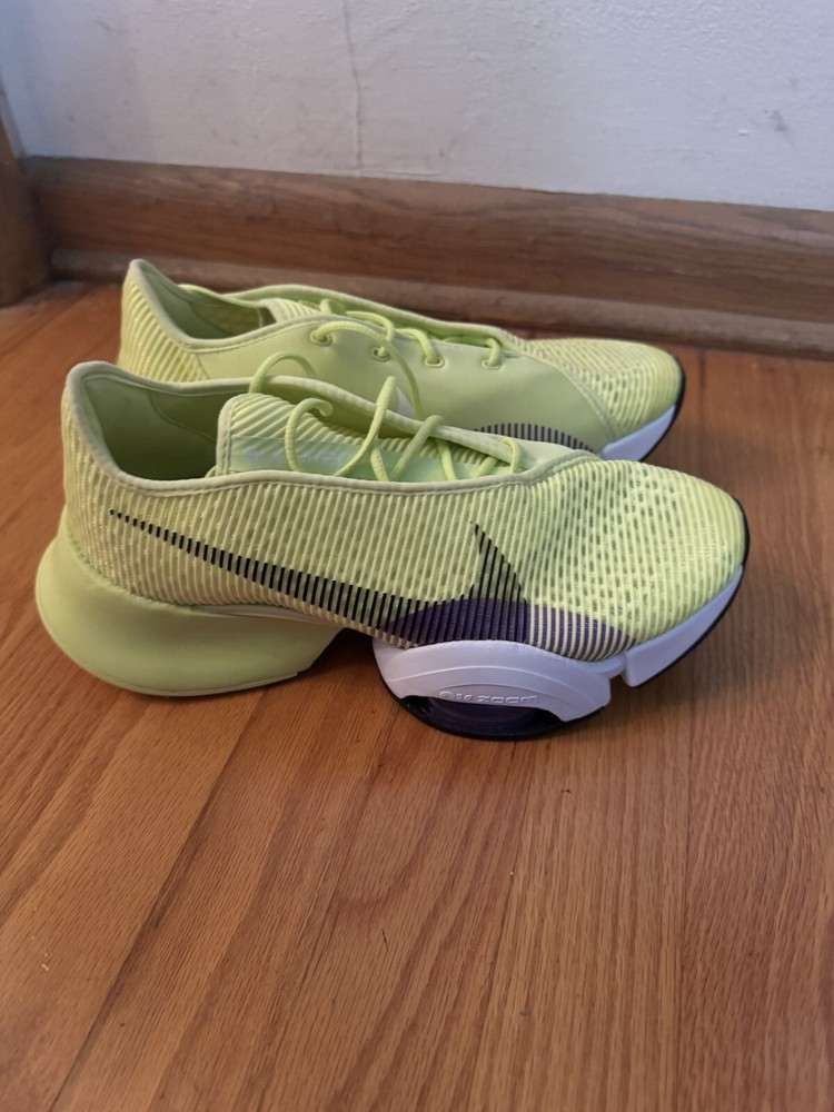 Size 9.5 - Nike Zoom SuperRep 2 Light Lemon Twist 2021