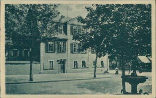Postcard Weimar Building (b142)