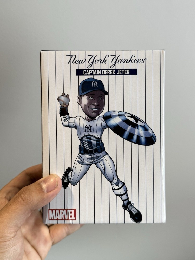 DEREK JETER CAPTAIN AMERICA YANKEES BOBBLEHEAD STADIUM 6/23/23 SGA