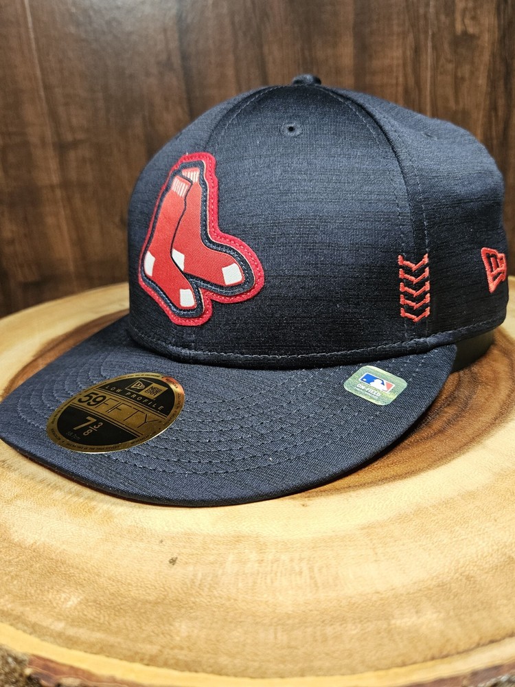 Boston Red Sox New Era 59Fifty Low Profile Fitted MLB Hat Size 7 3/8