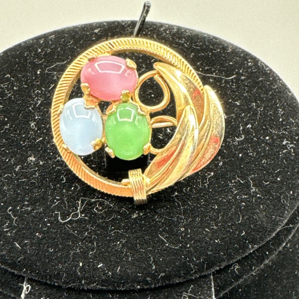 Vintage Gold Tone Trio Feather Brooch with Green Pink Blue Enamel