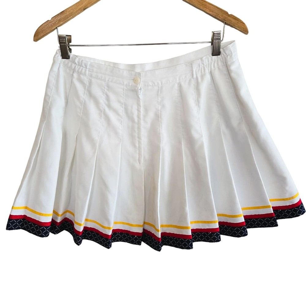 Vintage white pleated tennis skirt with ribbon trim
