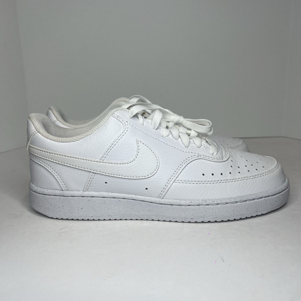NIB Nike COURT VISION LO NN Basketball Sneakers Triple White DH2987 100 Size 7
