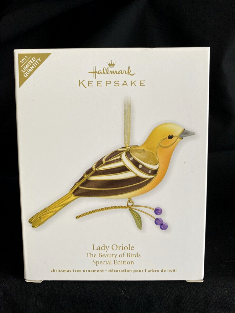 2011 Hallmark LADY ORIOLE Beauty of Birds Ornament Special Edition - NEW