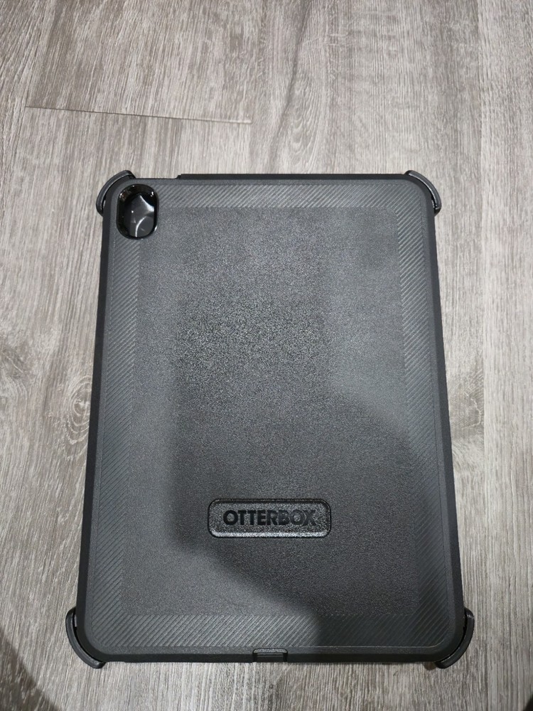 OtterBox Defender Series Case for iPad (A16) & iPad 10th Gen (Only)