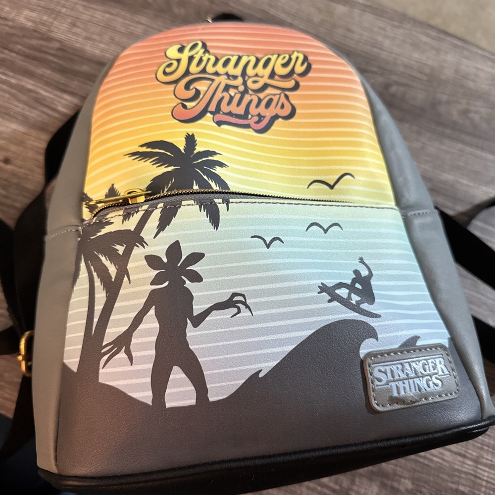 Stranger Things Demogorgon Surfer Exclusive Funko Pop Mini Backpack