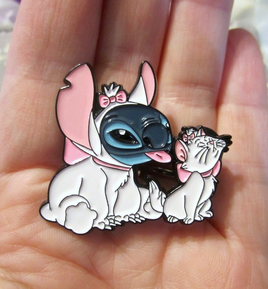 Stitch and Marie Hard Enamel Pin Disney Lilo and Stitch