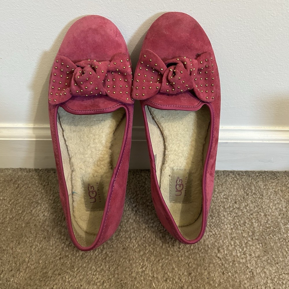 Women’s hot pink UGG Flats With Studded Bow Size 7.5