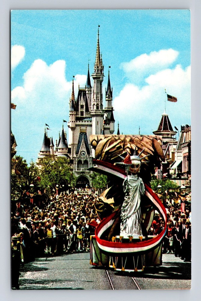 Vintage Walt Disney World Liberty Parade Postcard Orlando Florida