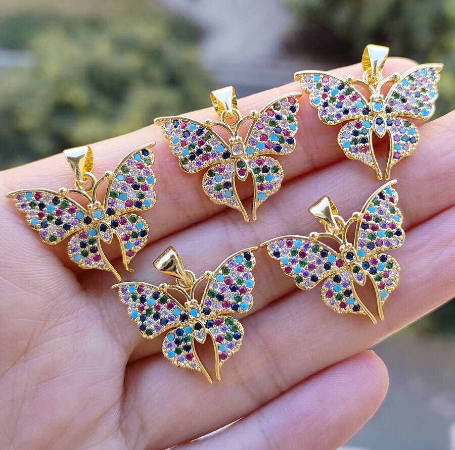 10pcs Metal Crystal Butterfly Pendants Magic Reiki Healing Amulet Fashion