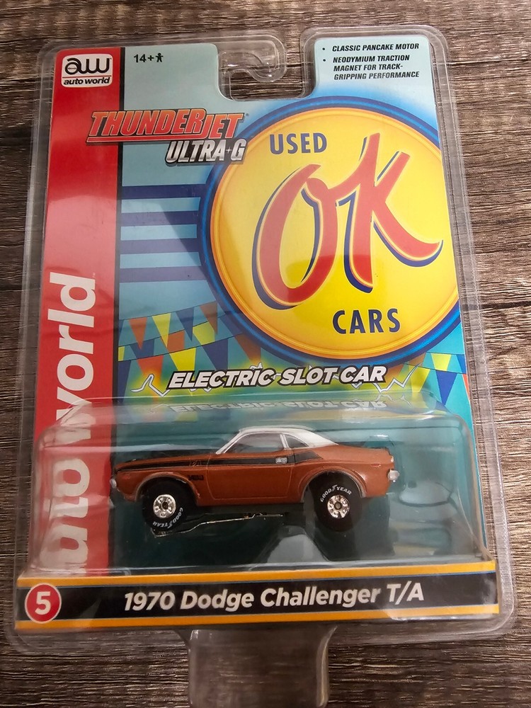 Autoworld HO Slot Car New Used Ok Cars 1970 Dodge Challenger T/A