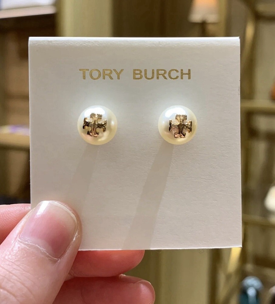 Tory Burch Lady Simply Pearl Stud Earrings Classic Timeless Elegant Jewelry