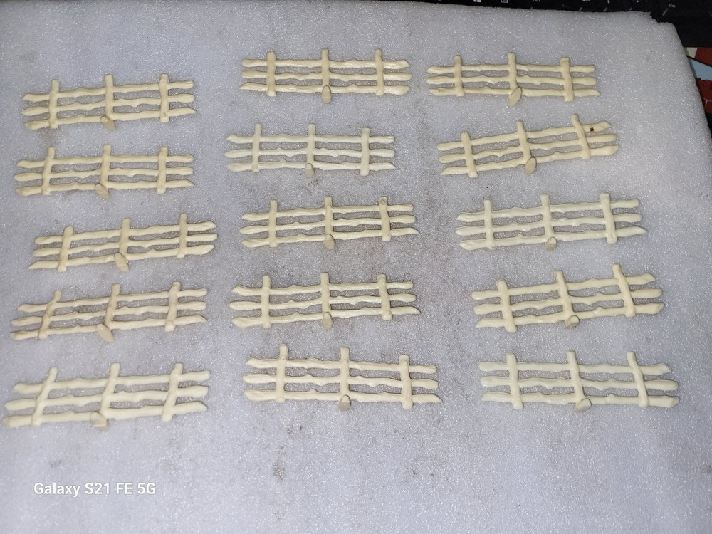 Marx Western Playset Split Rail Fence Sections - 4.5