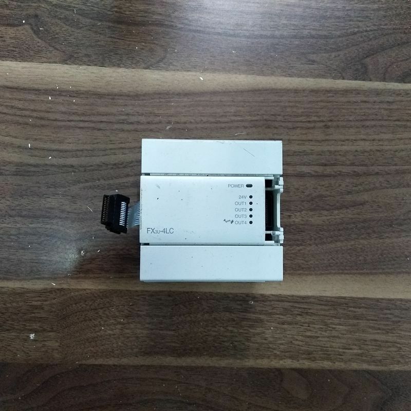 1PC Used Mitsubishi Programmable Controllers FX3U-4LC FX3U4LC Fully tested