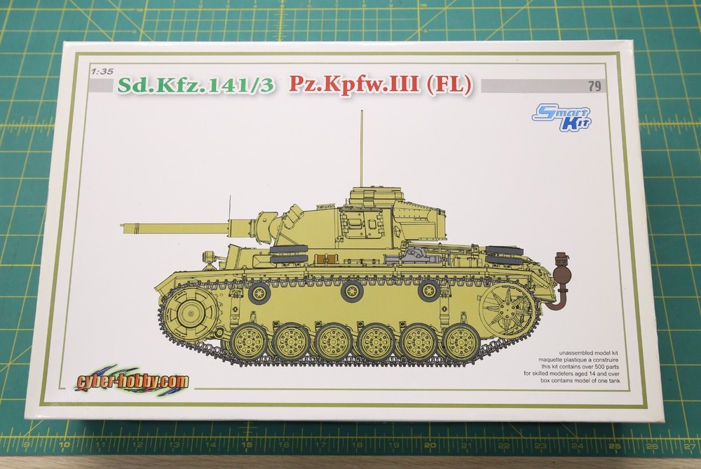 Cyber-Hobby Dragon 1/35 Scale Sd.Kfz. 141/3 Pz.Kpfw. III FL Smart Kit Model 6616-image