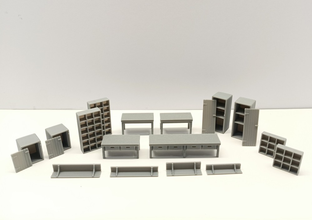 O Scale Workshop Furniture - Garage - Diorama Model Railroad Display 1:48
