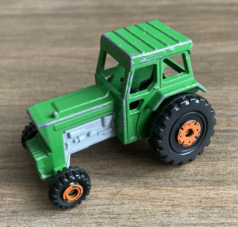 Vintage Matchbox Superfast Tractor No. 46  Green Diecast 1978 GREEN