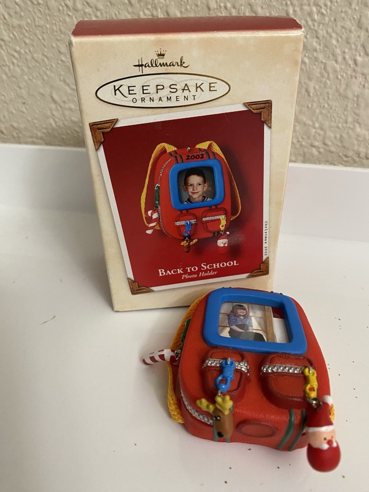 2002 BACK TO SCHOOL PHOTO HOLDER HALLMARK KEEPSAKE CHRISTMAS ORNAMENT WITH BOX-image