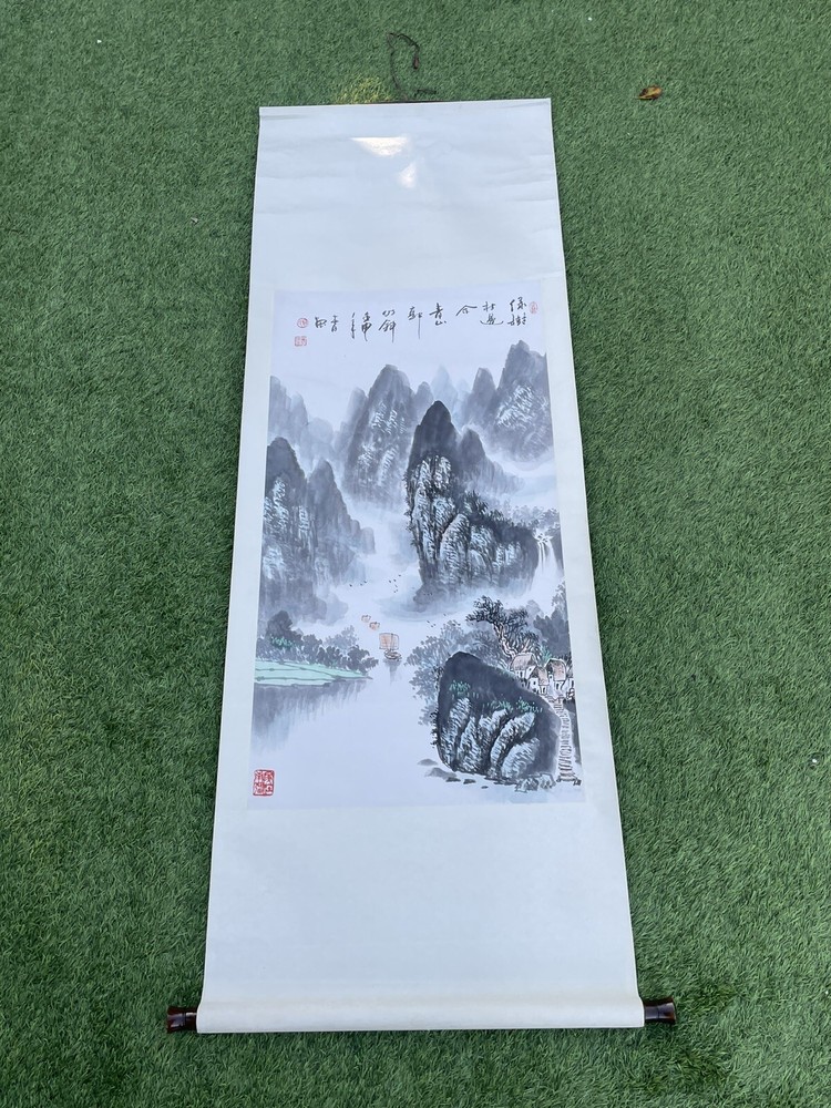 Vintage Chinese Hand Painted Watercolor Wall Hanging Scroll Painting Signed