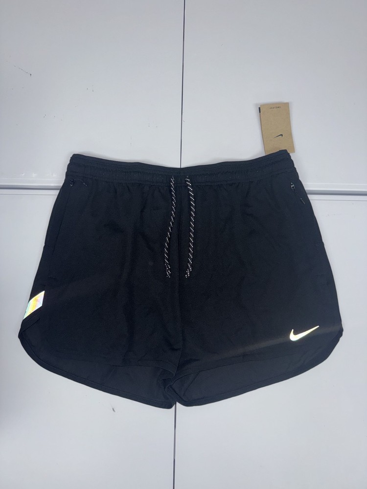 Nike Stride Running Division 4