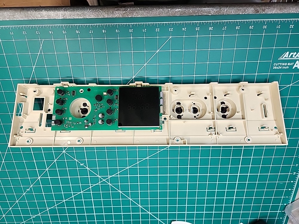 A7.  BOSCH UI Control Board 681192 00686559 0047932847932800681192