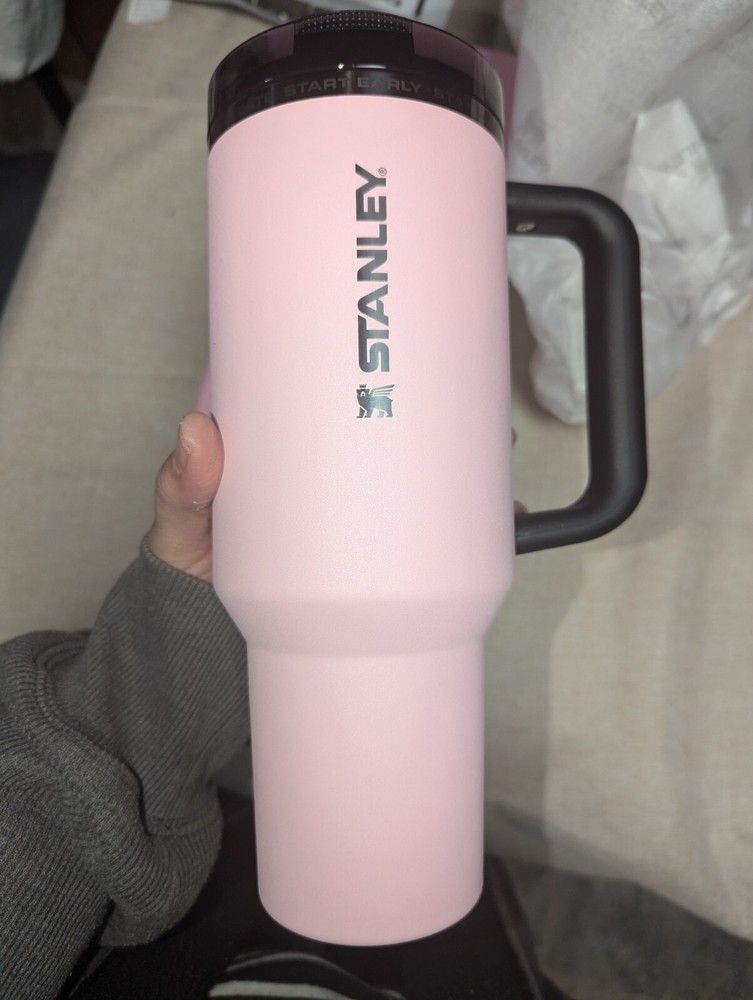 NEW STANLEY Messi x Stanley Quencher ProTour Flip Straw Tumbler 40oz Ship Today