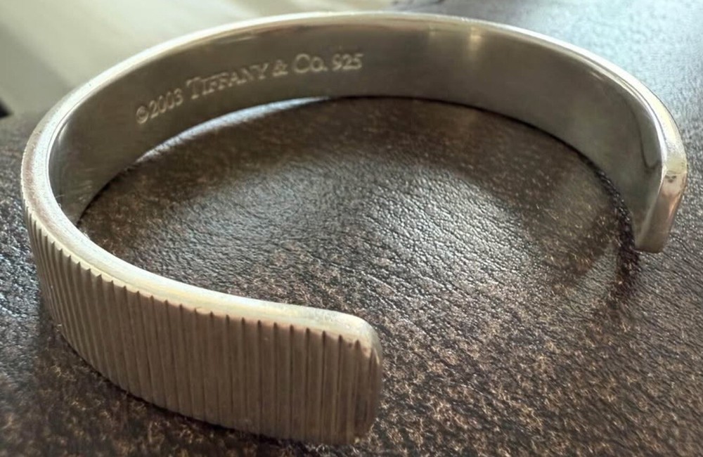 VINTAGE TIFFANY & Co 2003 COIN EDGE SILVER CUFF BRACELET ORIGINAL AUTHENTIC 925