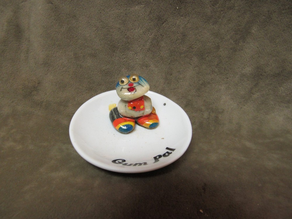 1979 Enesco Gum Pal Pet Rock with Googly Eyes & Rainbow Shoes Hand-Painted Face