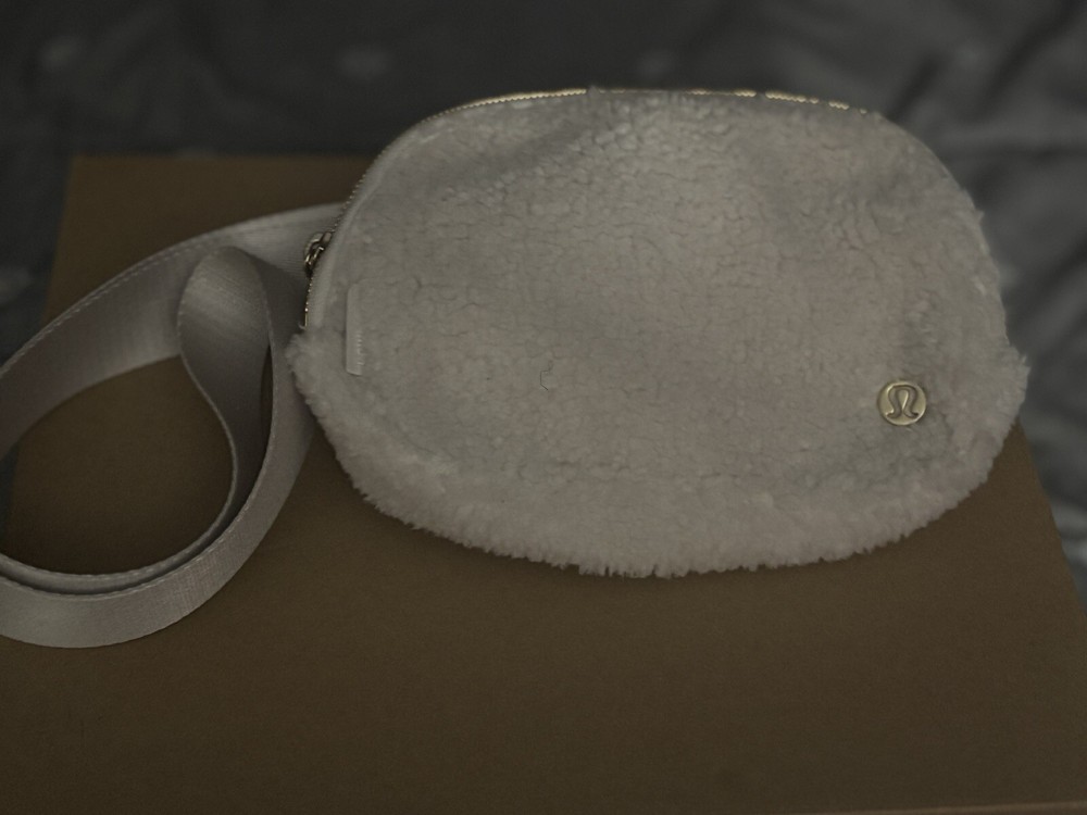 Lulmon Fleece Belt Bag in Ivory and Gold - Soft Crossbody Pouch