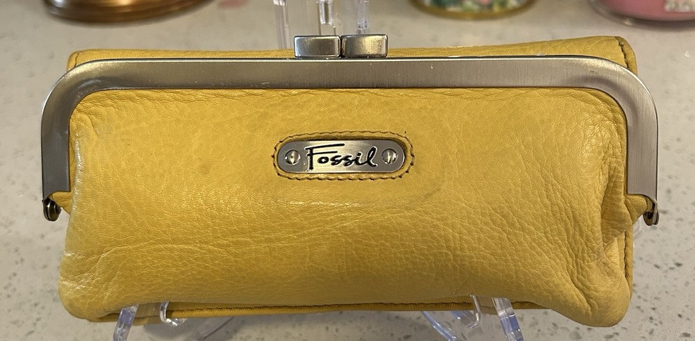 Vintage Fossil Wallet Clutch Yellow Leather Snap Kiss Close Lock -