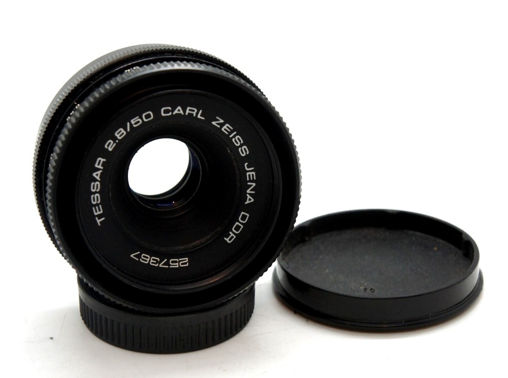 Vintage Carl Zeiss Jena Tessar 50mm f2.8 M42 Black Lens