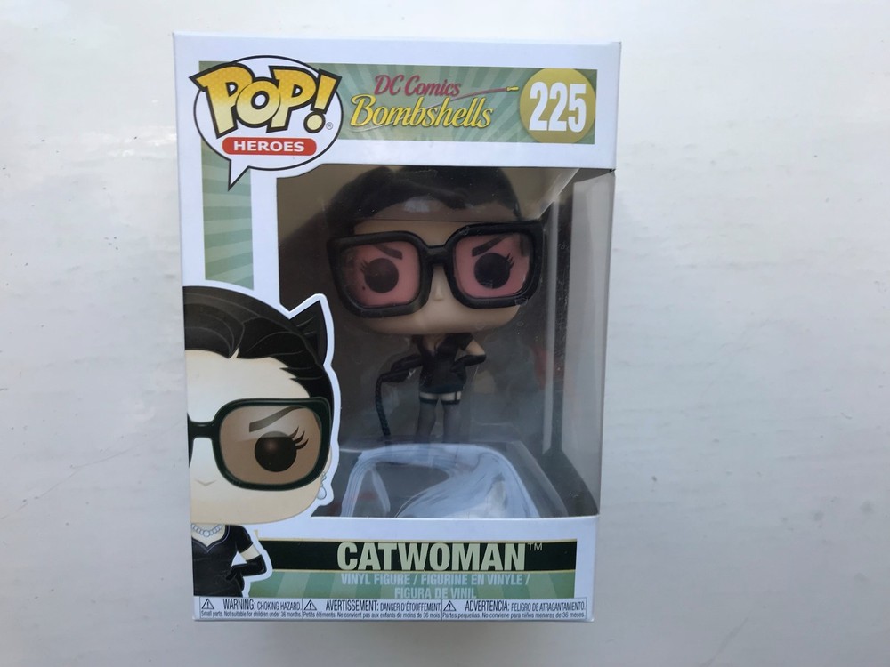 BOXED FUNKO POP VINYL DC COMICS BOMBSHELLS CATWOMAN #225 FIGURE HEROES SERIES