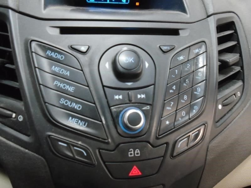 Audio Equipment Radio Control Panel 3.5