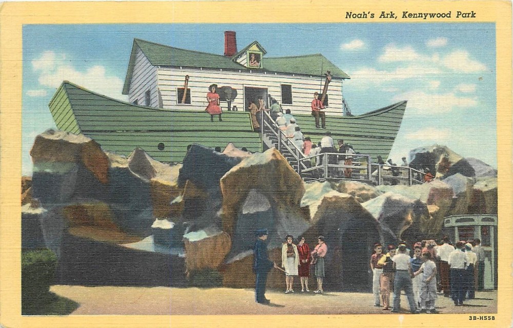 1940s Pittsburgh Pennsylvania Kennywood Park people Teich Postcard 25-10006