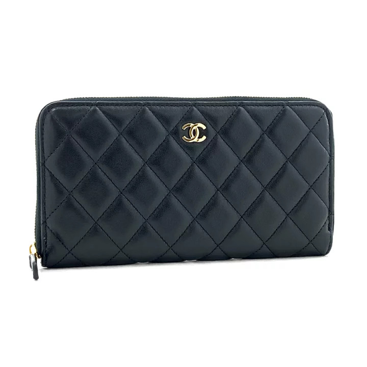 CHANEL Black Lambskin Matelasse Round Zip Long Wallet Purse Pre-Owned