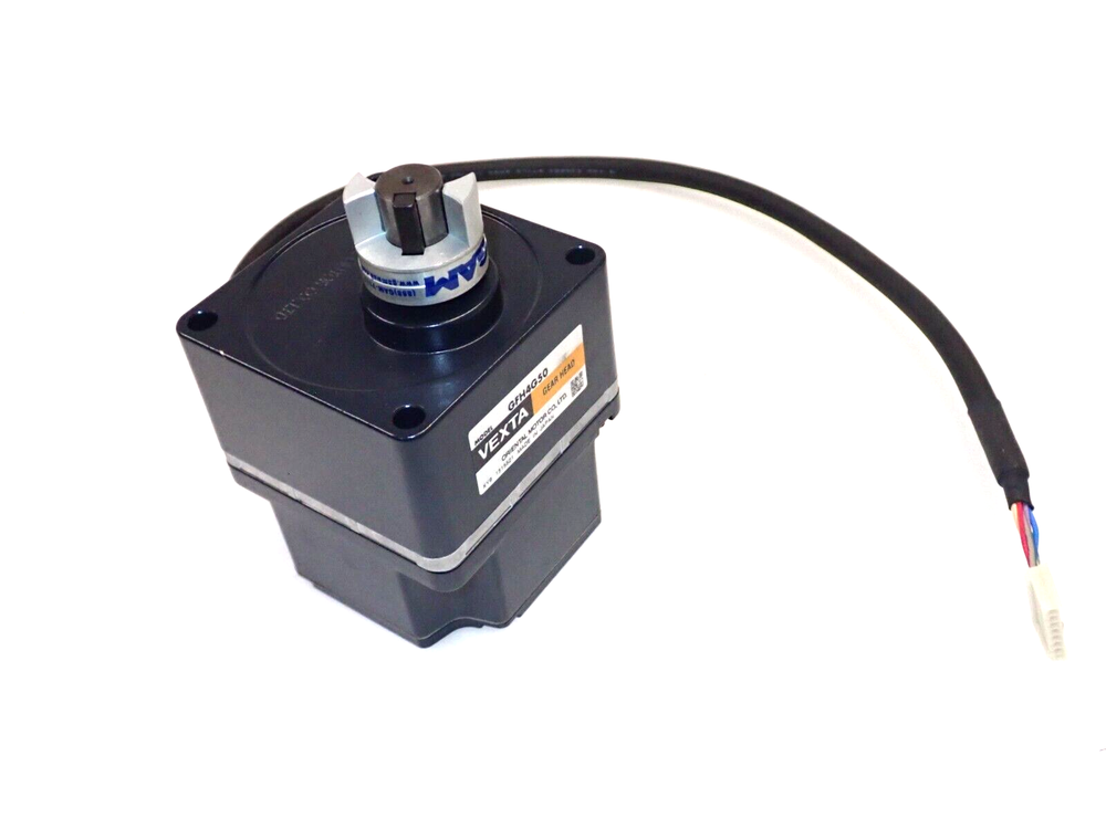 AXHM450KC-GFH VEXTA GEAR HEAD BRUSHLESS DC MOTOR 2500 RPM 50W NEW